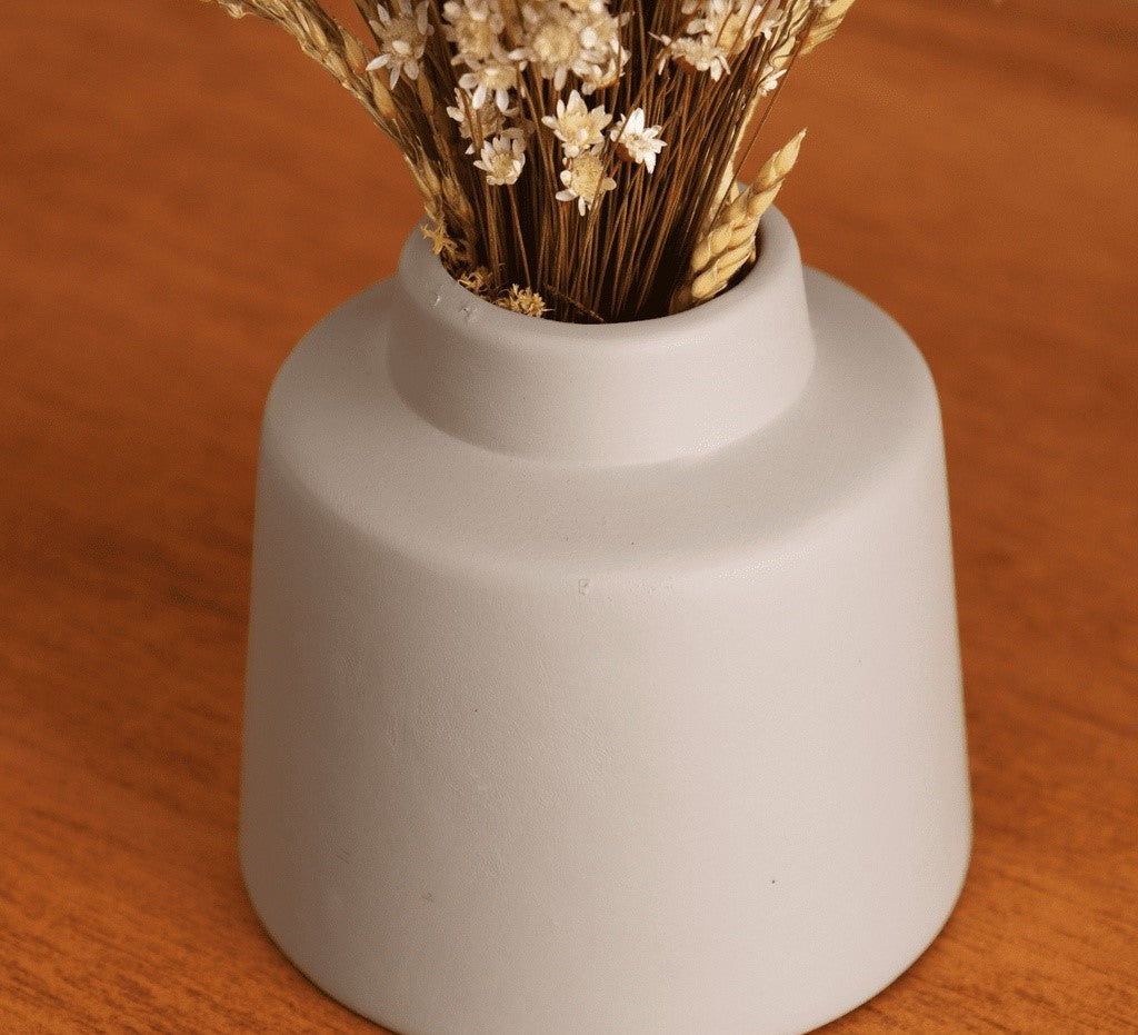 Vaso de Cerâmica Minimalista