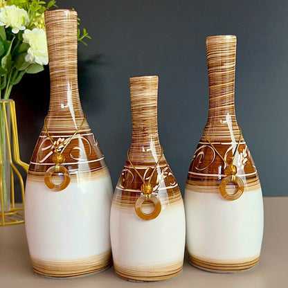 Kit Trio de Vasos Decorativos Premium em Cerâmica - Com Pingentes
